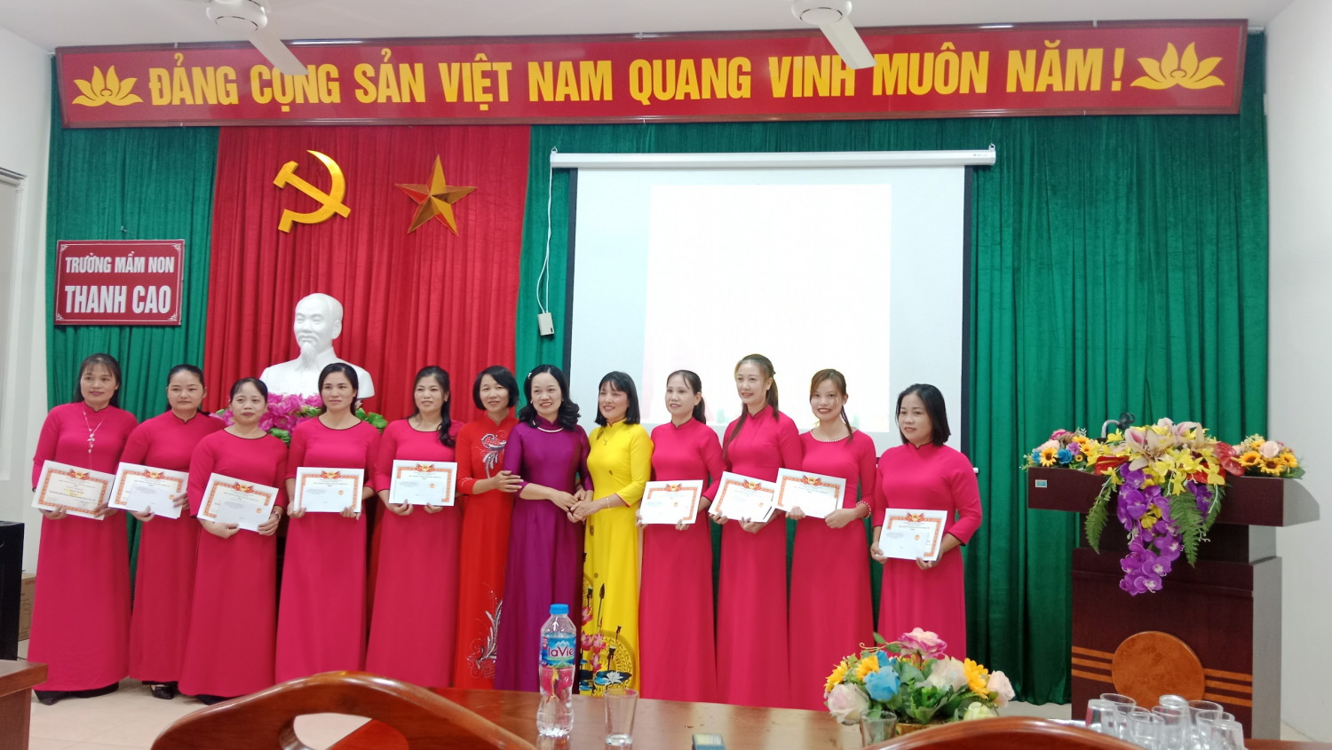 TRƯỜNG MẦM NON THANH CAO LONG TRỌNG TỔ CHỨC LỄ MÍT TINH KỶ NIỆM 41 NĂM NGÀY NHÀ GIÁO VIỆT NAM 20/11/1982- 20/11/2023.